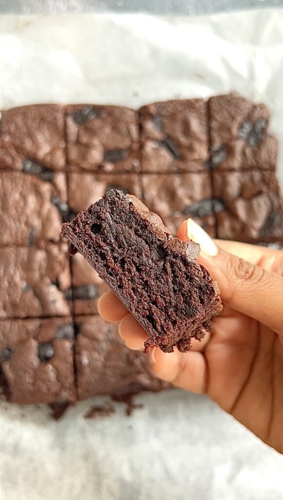 Easy Brownies Recipe to make at home